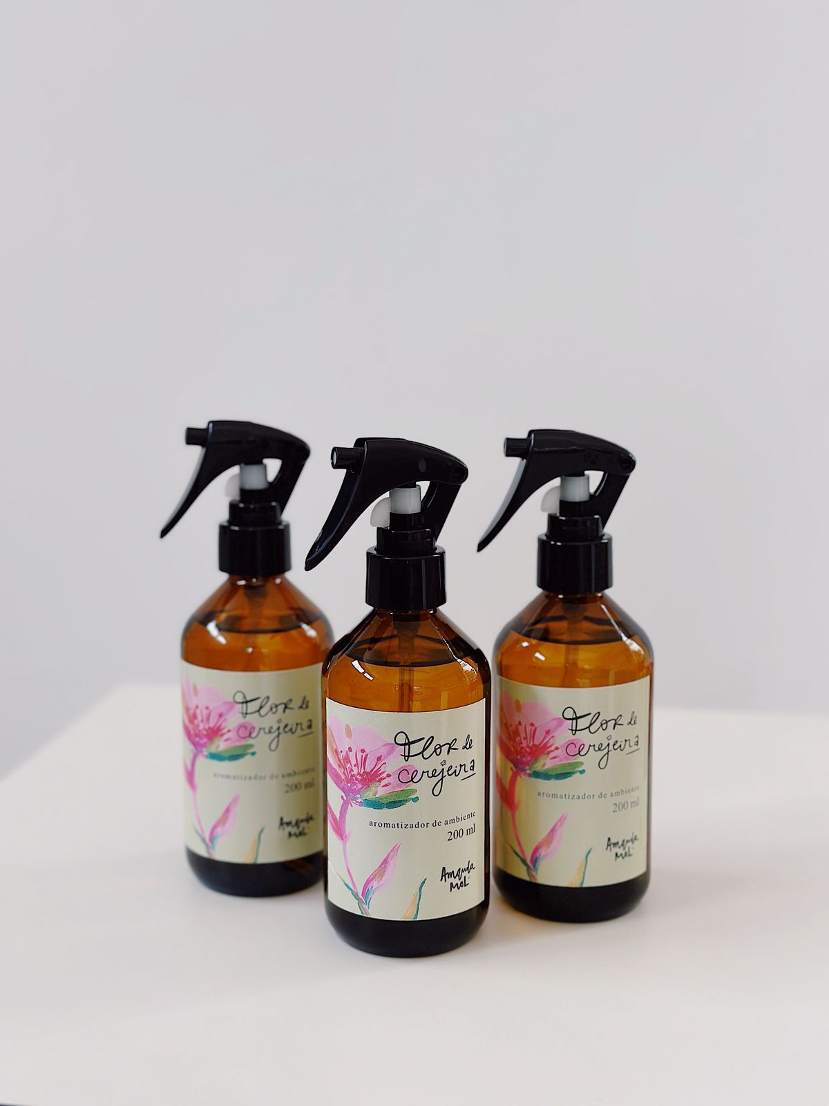 Aromatizador de ambiente Flor de Cerejeira / 200 ml - Imagem 3